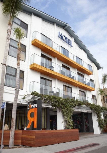 Hotel Erwin Venice Paparazzi Beach Ca Photo Agency Hotel Erwin Located In Venice Beach