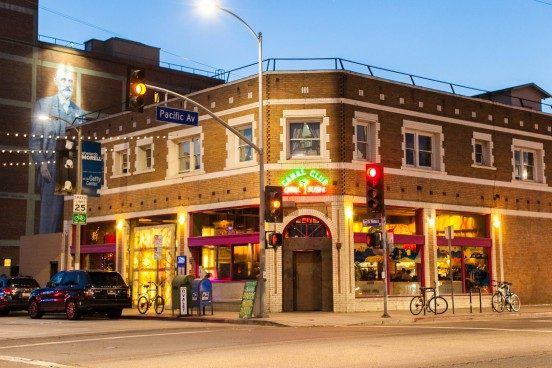 Canal-Club-102-552x368