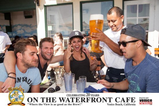 OnTheWaterfrontCafe-122-X3-552x368