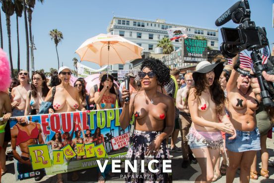 Go Topless Venice Beach. Photo by www.VenicePaparazzi.com