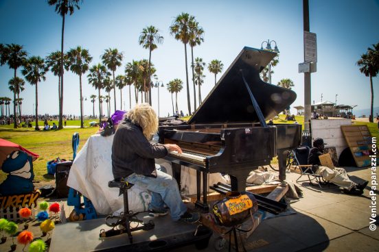 2017 Venice Beach Neptune Festival. Photo sponsored by The Sidewalk Cafe. Photo by VenicePaparazzi.com. #VeniceBeachFun