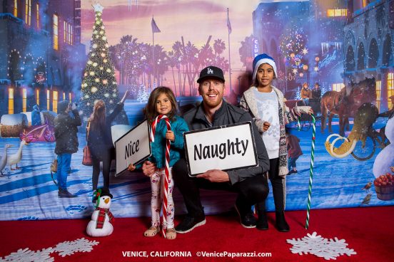 2017 Venice Sign Holiday Lighting. Photo by VenicePaparazzi.com