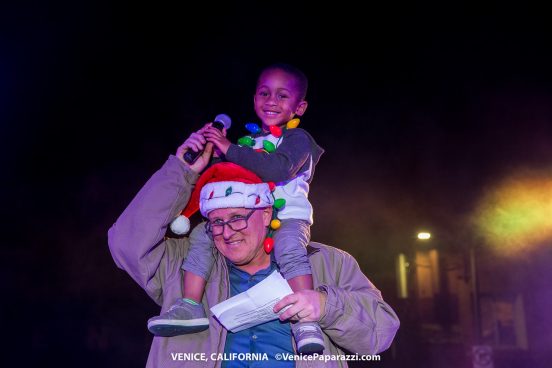 2017 Venice Sign Holiday Lighting. Photo by VenicePaparazzi.com