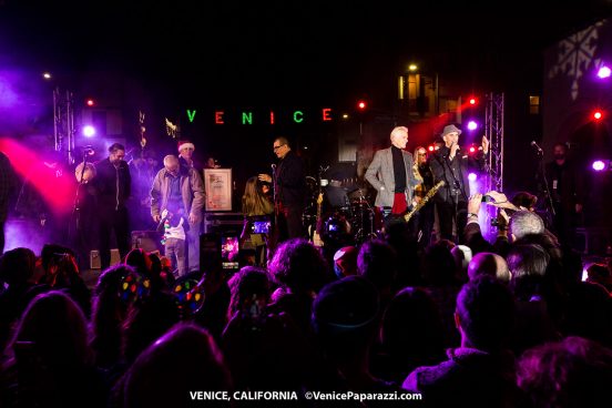 2017 Venice Sign Holiday Lighting. Photo by VenicePaparazzi.com